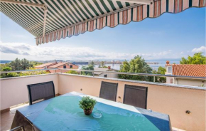 Lovely Apartment In Omisalj With Wifi
